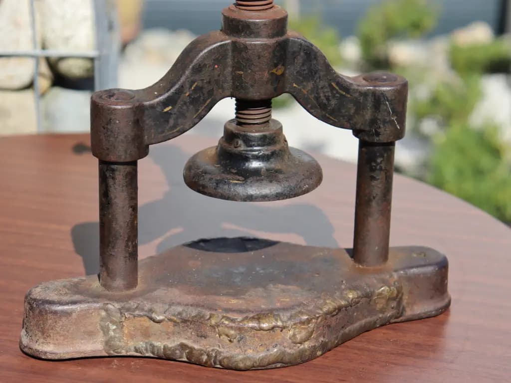 Thumbnail for Presse en fonte