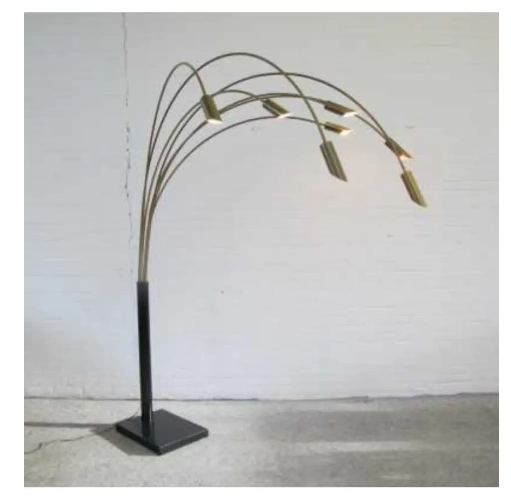 Thumbnail for Lampadaire arc 7 feux