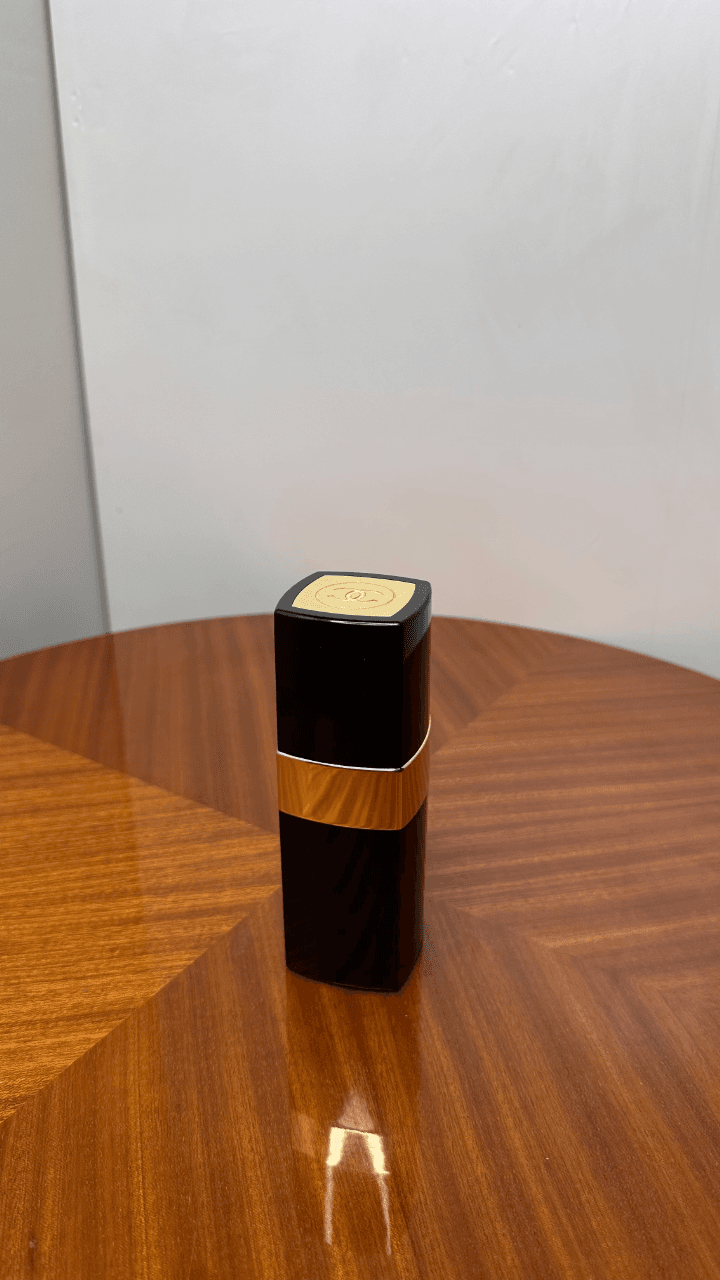 Thumbnail for Flacon vaporisateur de parfum Chanel