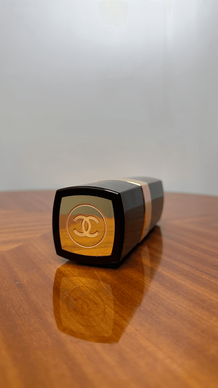 Thumbnail for Flacon vaporisateur de parfum Chanel