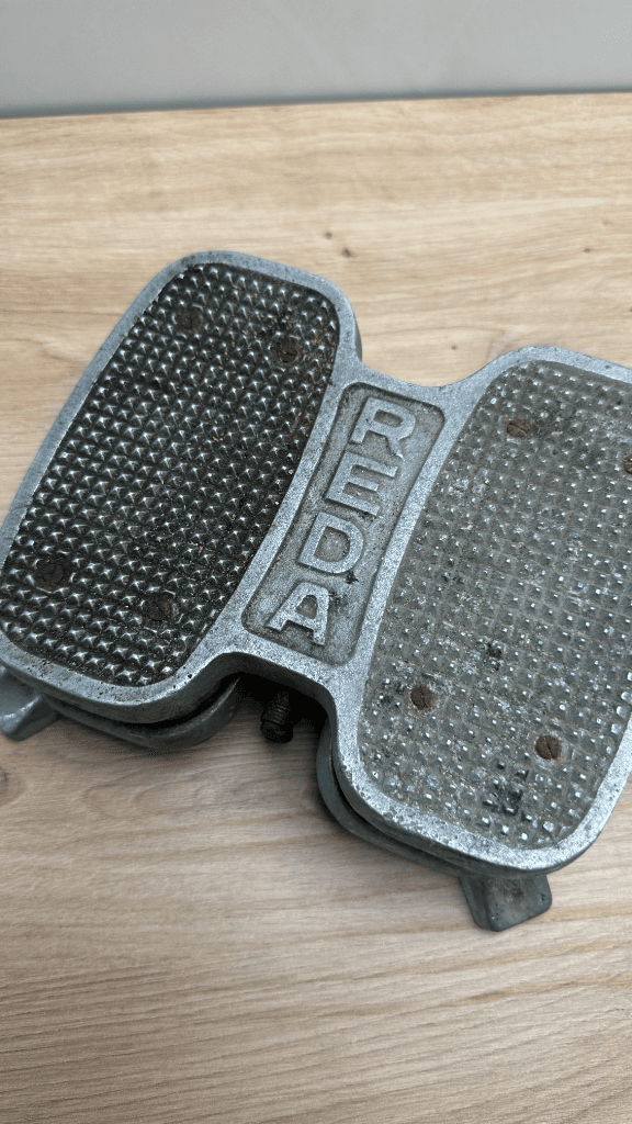 Thumbnail for Soufflet à pied vintage pour bijoutier