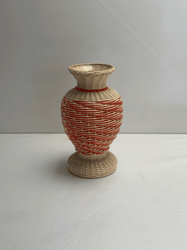 Thumbnail for Vases en rotin