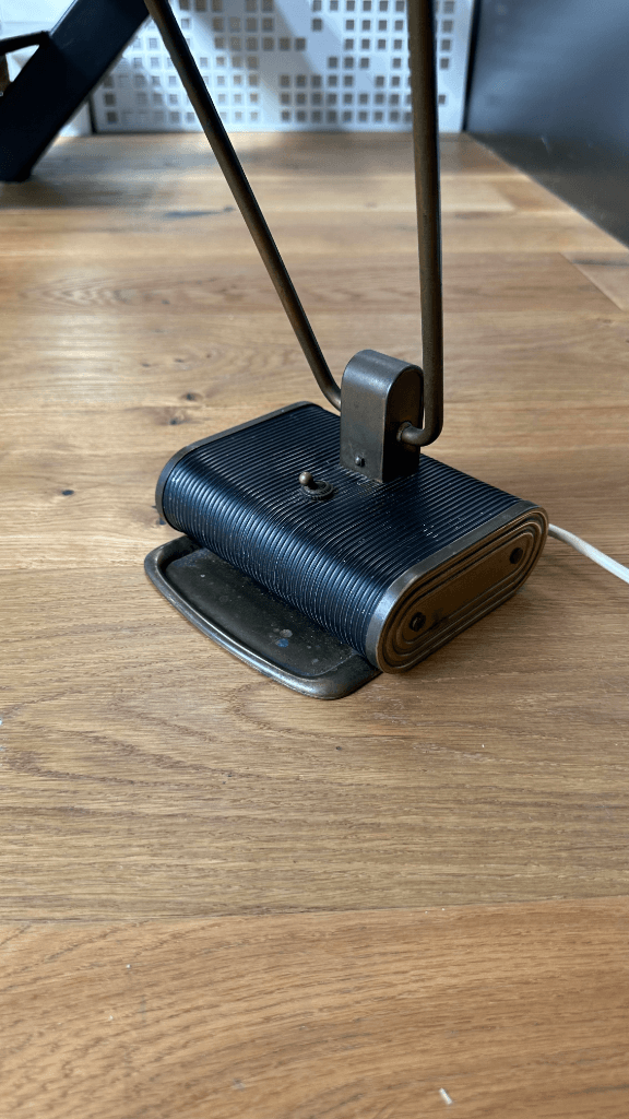 Thumbnail for Lampe de bureau