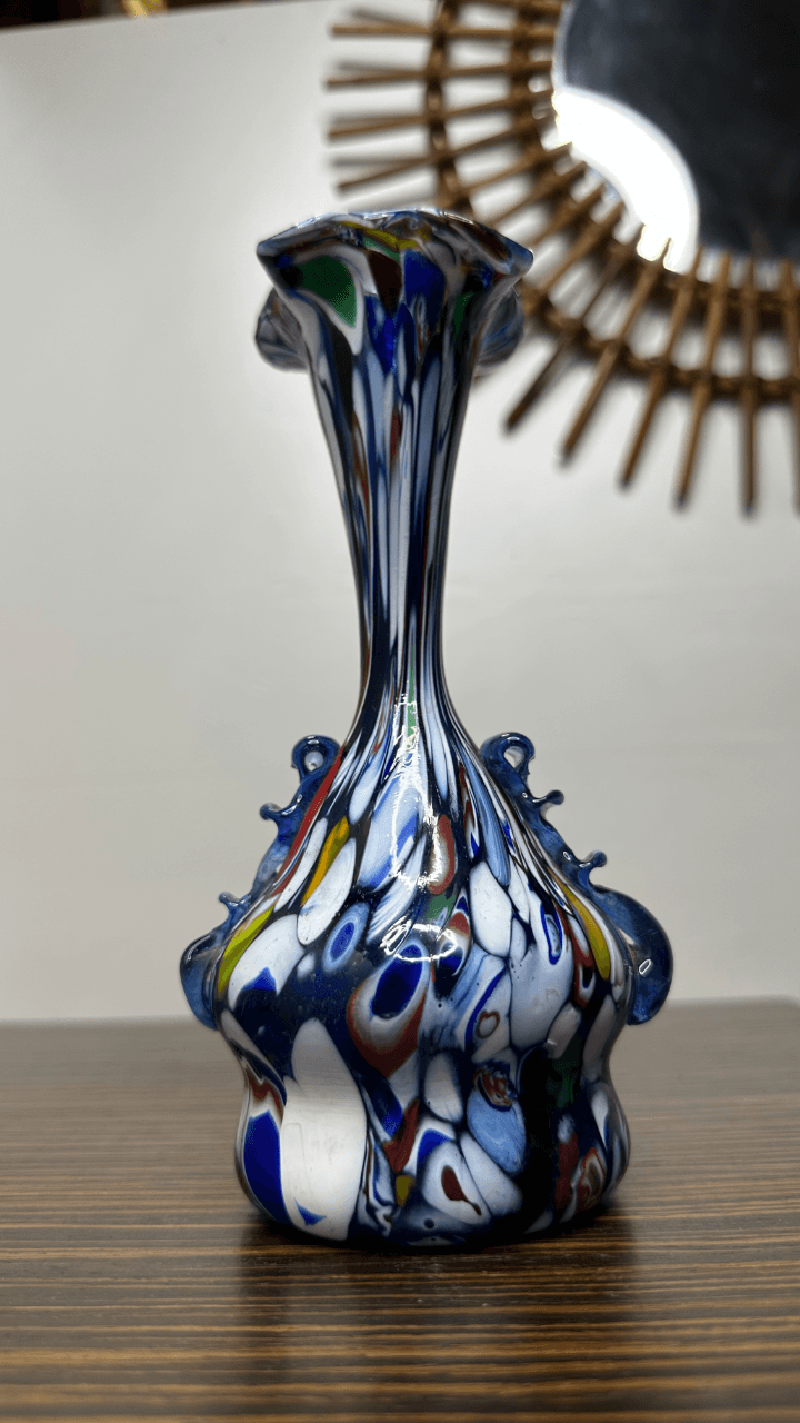 Thumbnail for Vase en verre soufflé