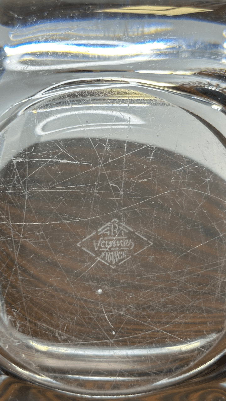 Thumbnail for Cendrier en cristal