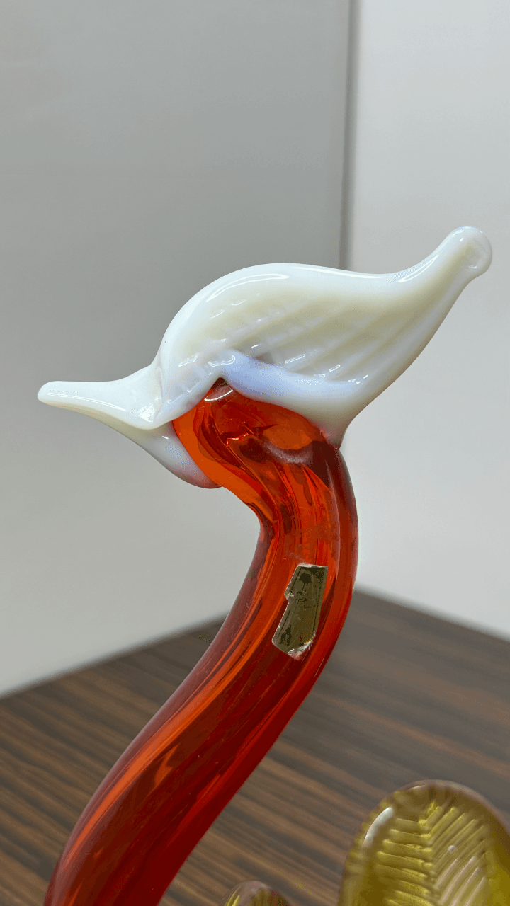 Thumbnail for Cygne en verre