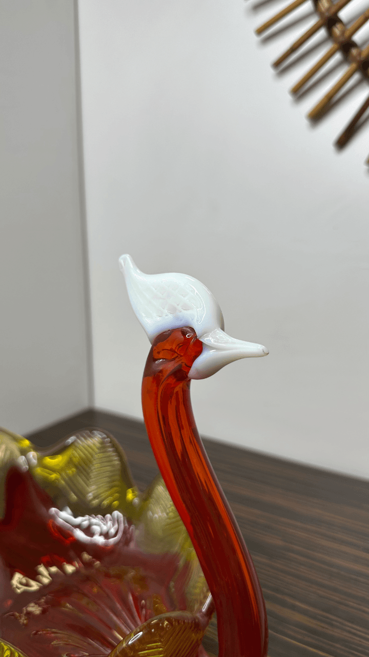 Thumbnail for Cygne en verre