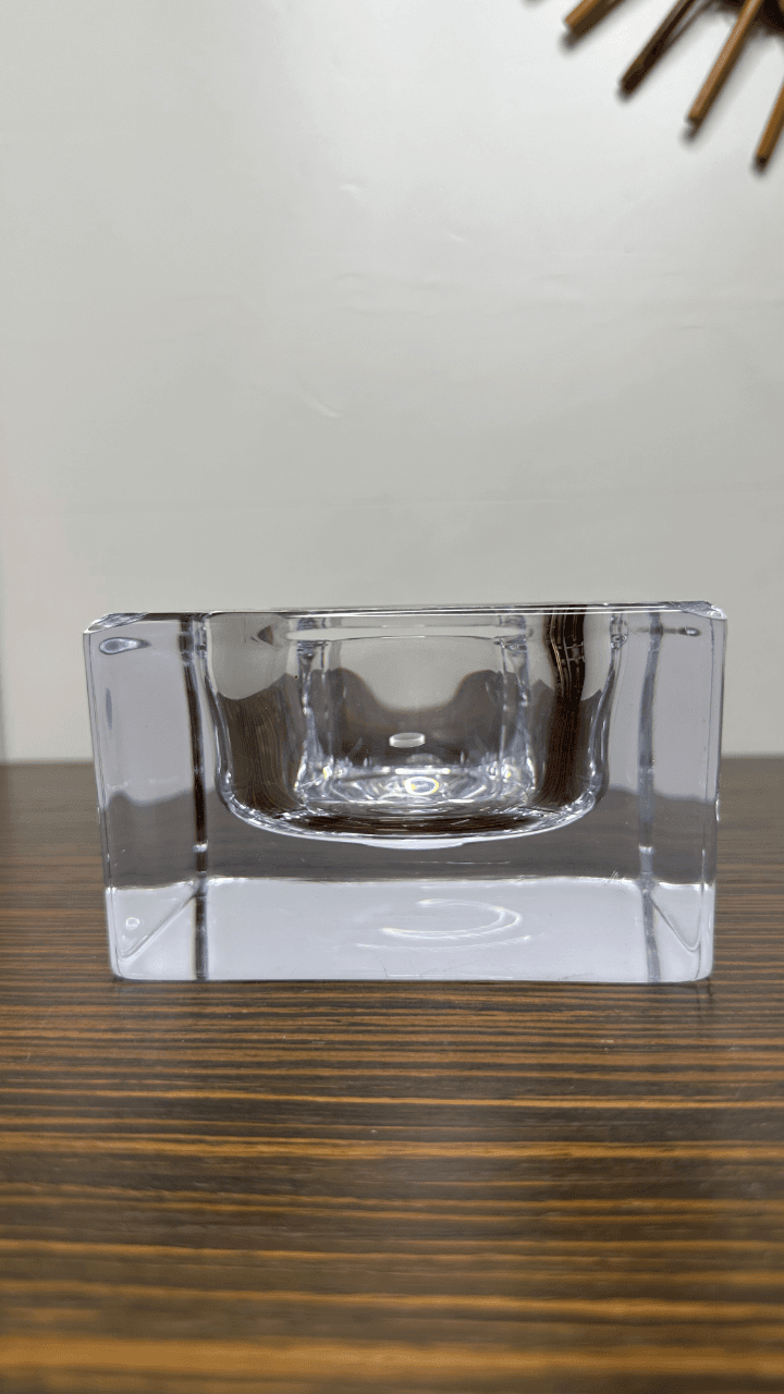 Thumbnail for Cendrier en cristal