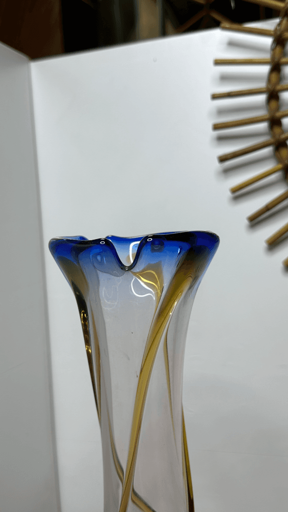 Thumbnail for Vase Torsadé Vintage