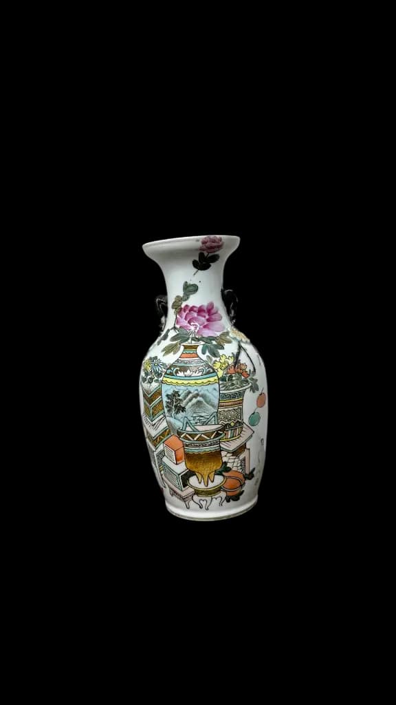 Vase chinois en porcelaine