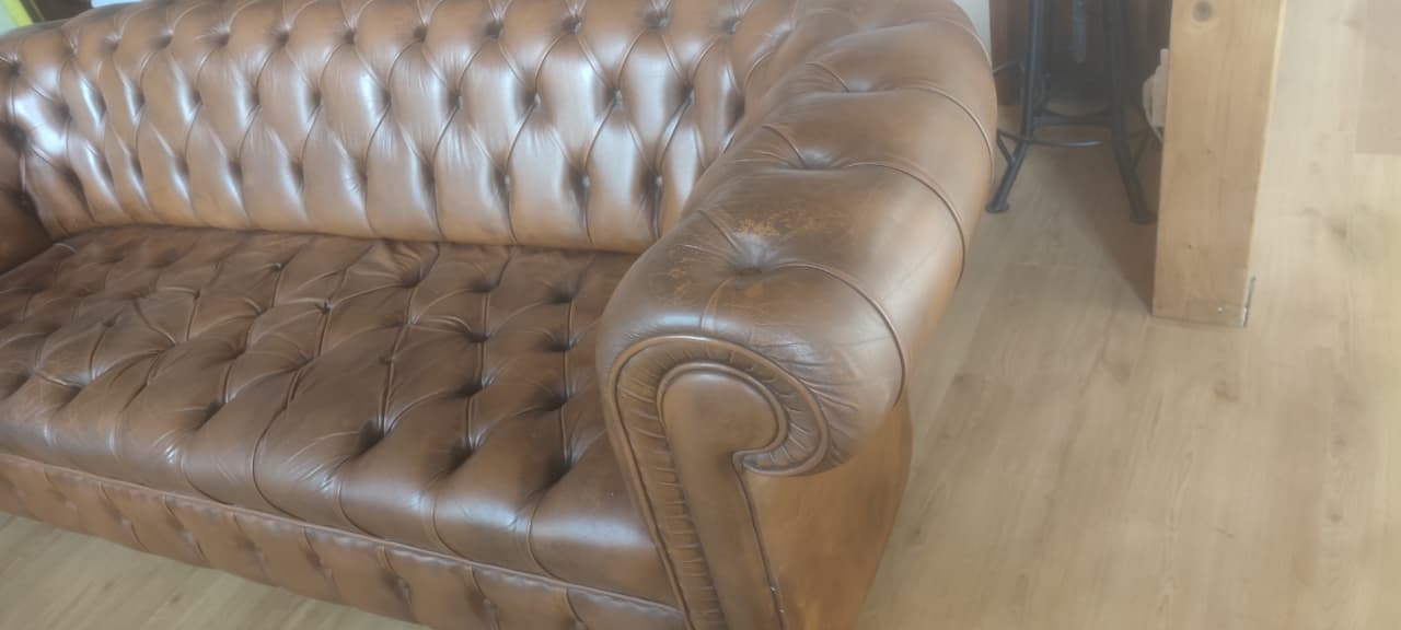 Thumbnail for Canapé Chesterfield